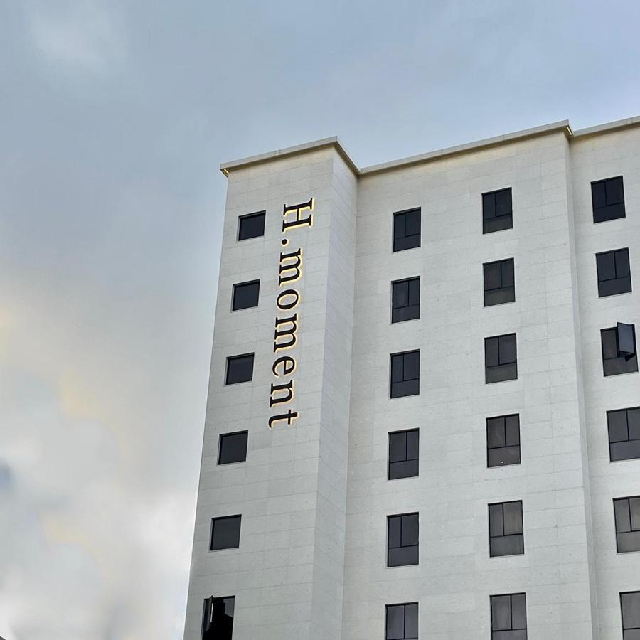 H Moment Hotel Songjeong Пусан Экстерьер фото