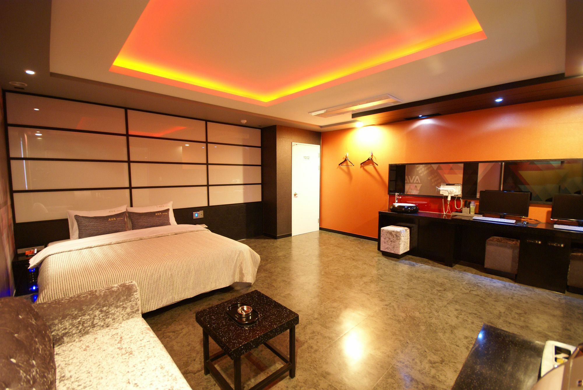 H Moment Hotel Songjeong Пусан Экстерьер фото